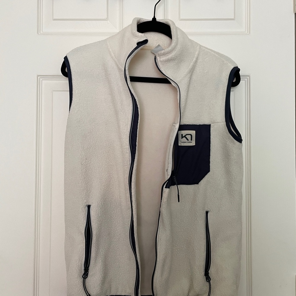 Kari Traa Cream and Navy Fleece Vest